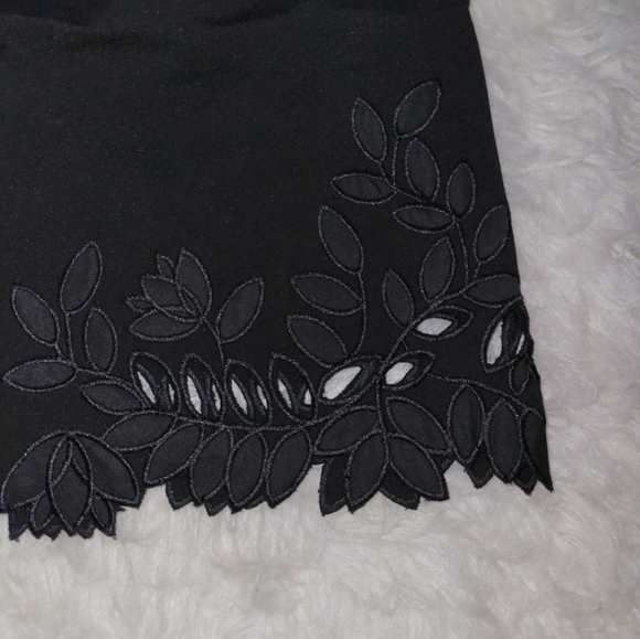 ***5/25*** H & M Skirt - Picture 3 of 6